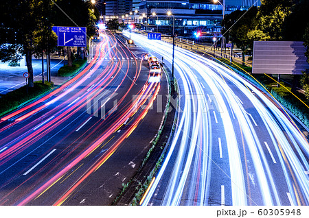 道路の光 60305948