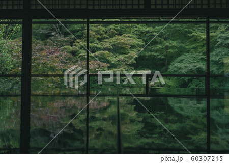 京都、瑠璃光院、お寺、寺、寺社仏閣、八瀬、比叡山、叡山電車、広告、写真素材、紅葉、素材、秋、風景、背 京都、瑠璃光院、お寺、寺、寺社仏閣、八瀬、比叡山、叡山電車、広告、写真素材、紅葉、素材、秋、風景、背 60307245