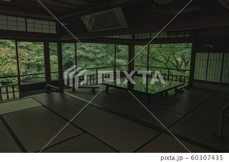 京都 瑠璃光院 お寺 寺 寺社仏閣 八瀬 比叡山 叡山電車 広告 写真素材 紅葉 素材 京都 瑠璃光院 お寺 寺 寺社仏閣 八瀬 比叡山 叡山電車 広告 写真素材 紅葉 素材 60307435