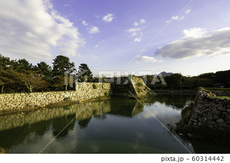萩城跡指月公園 萩城 石垣と堀 山口県萩市 萩城跡指月公園 萩城 石垣と堀 山口県萩市 60314442
