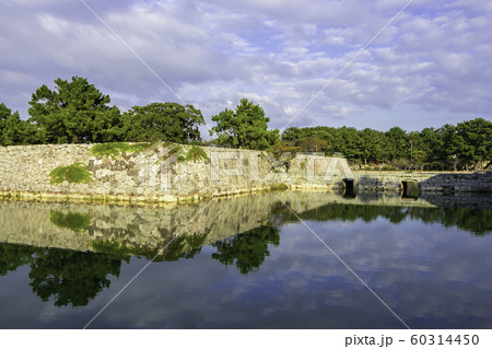 萩城跡指月公園 萩城 石垣と堀 山口県萩市 萩城跡指月公園 萩城 石垣と堀 山口県萩市 60314450