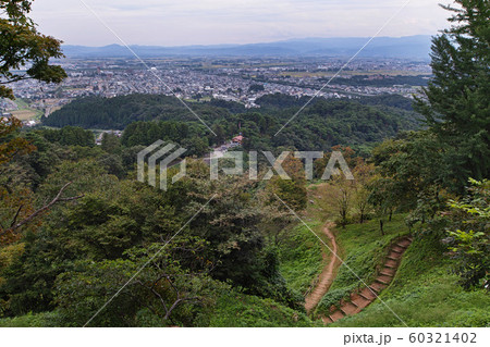 新潟県/ 春日山城跡 中腹からの眺望(春日山城阯) 新潟県/ 春日山城跡 中腹からの眺望(春日山城阯) 60321402