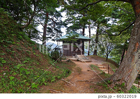 新潟県/ 春日山城跡 毘沙門堂(春日山城阯) 新潟県/ 春日山城跡 毘沙門堂(春日山城阯) 60322019