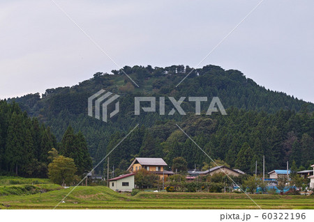 新潟県/ 春日山城跡 遠景(春日山城阯) 新潟県/ 春日山城跡 遠景(春日山城阯) 60322196