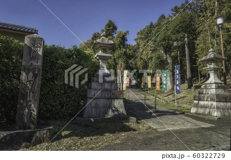 京都、松ヶ崎大黒天への入り口参道の風景 60322729