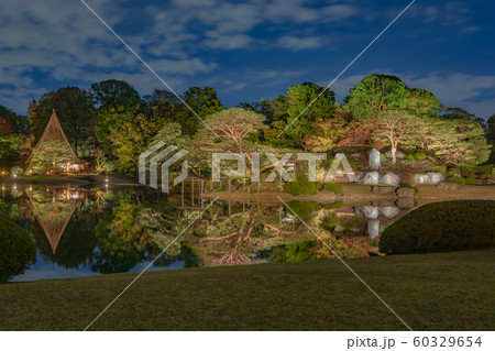 【東京都】六義園・風景 60329654