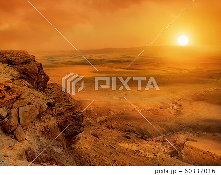 Sunset in the crater Makhtesh Ramon 60337016