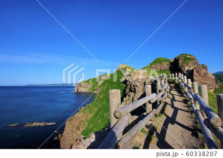 神威岬のチャレンカの道／北海道積丹町 60338207