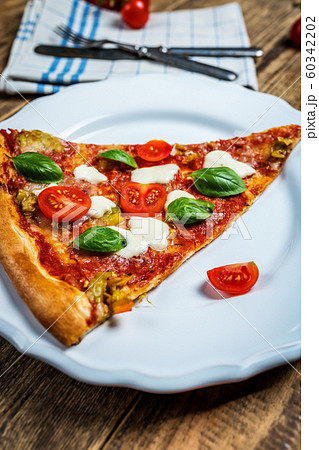 Traditional italian pizza 60342202