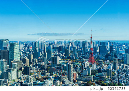 快晴の東京タワーと街並み 快晴の東京タワーと街並み 60361783