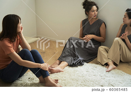女性 ライフスタイル 女性 ライフスタイル 60365485