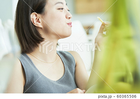 女性 ライフスタイル 女性 ライフスタイル 60365506