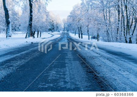 Winter dirty road without cars Winter dirty road without cars 60368366