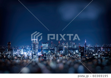 ぼかして撮影した東京新宿の夜景 ぼかして撮影した東京新宿の夜景 60369195