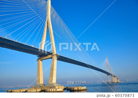 仁川大橋 海 青い空 60370873