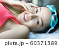 女性　スポーツ　水泳 60371389
