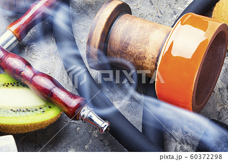 Oriental hookah with kiwi flavor Oriental hookah with kiwi flavor 60372298