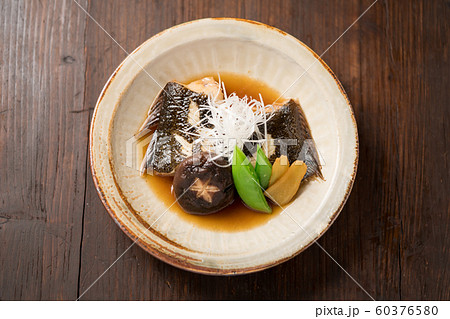 カレイの煮付 60376580