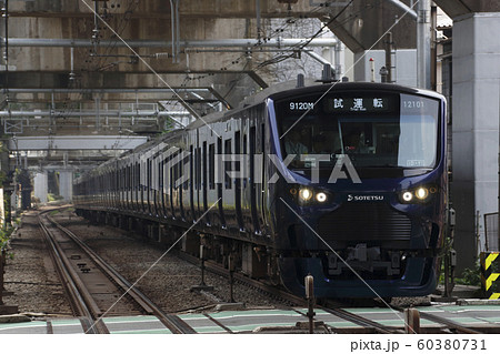 埼京線内で試運転する、相鉄12000系 60380731