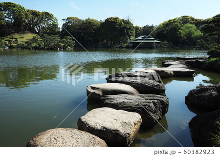 清澄庭園　磯渡り 60382923