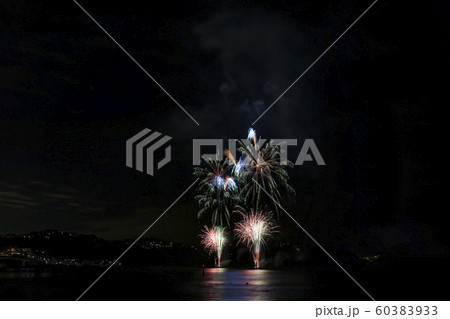 【湯河原温泉海上花火大会】 【湯河原温泉海上花火大会】 60383933