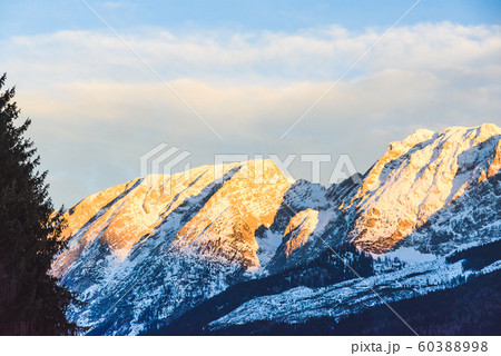 Mountains Grimming, Schartenspitze and 60388998