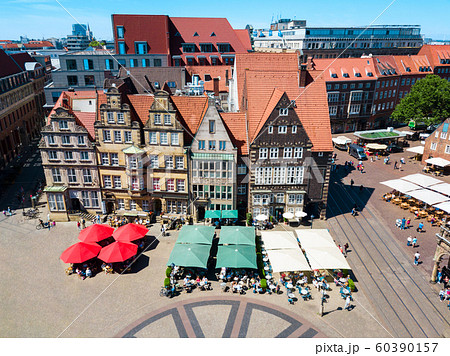Bremen old town aerial view 60390157