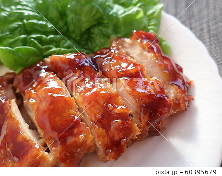 おいしい照り焼きチキン おいしい照り焼きチキン 60395679
