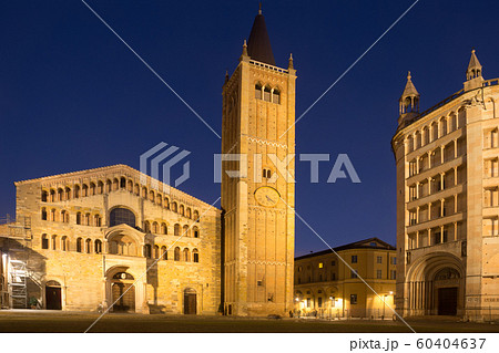 City square with Baptistery and Cathedral of night Parma in Italy City square with Baptistery and Cathedral of night Parma in Italy 60404637
