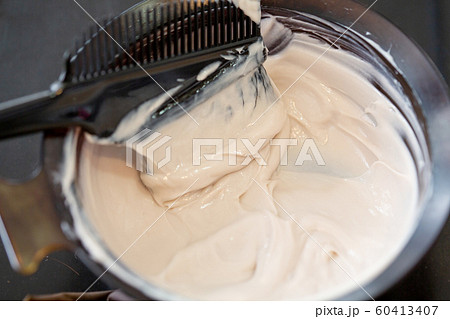 ヘアサロン　カラーリング剤 60413407