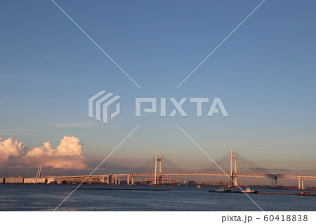 夕焼け 橋 夕焼け 橋 60418838
