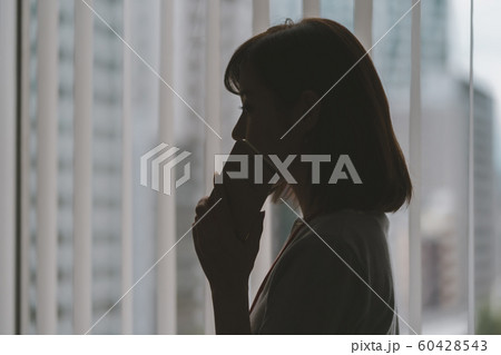 働く女性 60428543