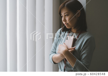 働く女性 働く女性 60428548