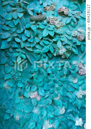 サグラダファミリアの扉、誕生の門 60429117