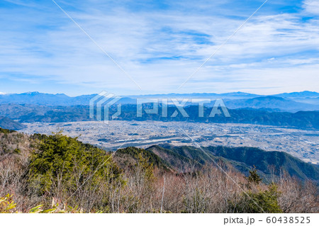 鍬ノ峰から大町市の眺め (12月) 鍬ノ峰から大町市の眺め (12月) 60438525