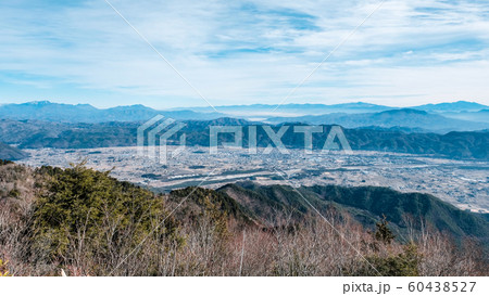 鍬ノ峰から大町市の眺め (12月) 鍬ノ峰から大町市の眺め (12月) 60438527