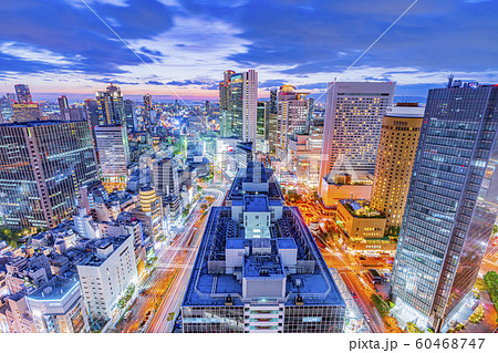 大阪　都市景観　夜景　西梅田方面　 60468747