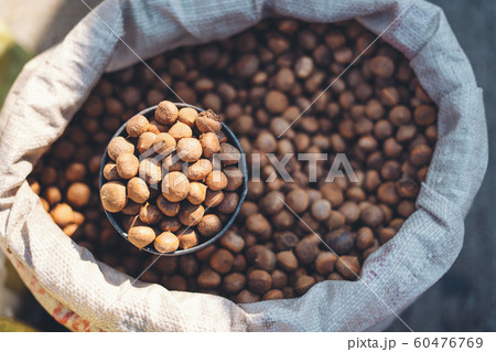 Many kinds of rice seeds in the bag at the market 60476769