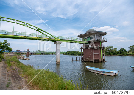 江戸川の金町浄水場の第3取水塔 東京都水道局 葛飾区 60478792