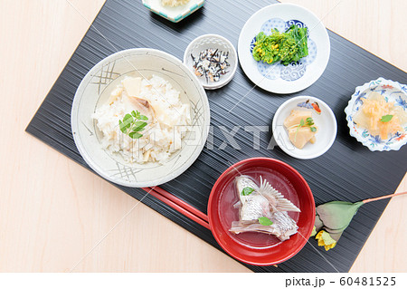 食事　日本の食事　鯛飯御膳 60481525