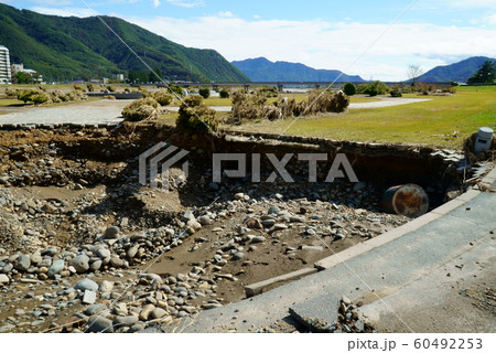 2019年台風19号 千曲川氾濫被害 戸倉上山田温泉 60492253