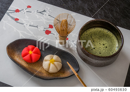 抹茶と和菓子　Matcha and Japanese sweets 60493630