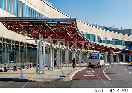 新千歳空港　国内線旅客ターミナル　バス乗り場 60494931
