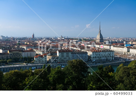 トリノ 街並み モンテ・デイ・カプチーニから トリノ 街並み モンテ・デイ・カプチーニから 60499033