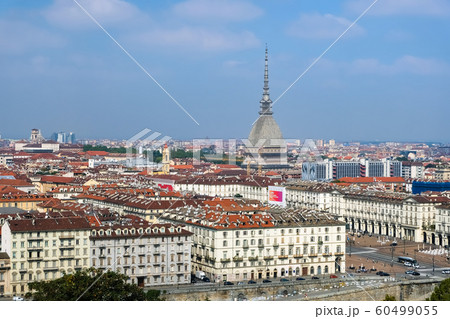 トリノ 街並み モンテ・デイ・カプチーニから トリノ 街並み モンテ・デイ・カプチーニから 60499055
