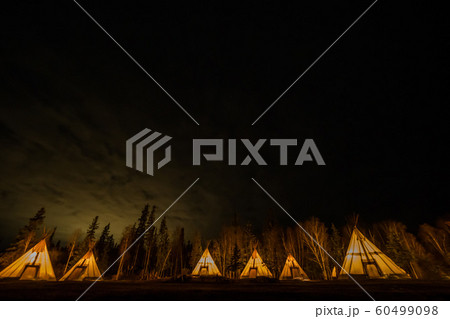 ティピーでグランピング Large tipy tent camping ティピーでグランピング Large tipy tent camping 60499098