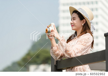 女性 女 女の子 60502902