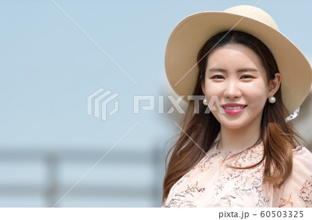 女性 女 女の子 60503325