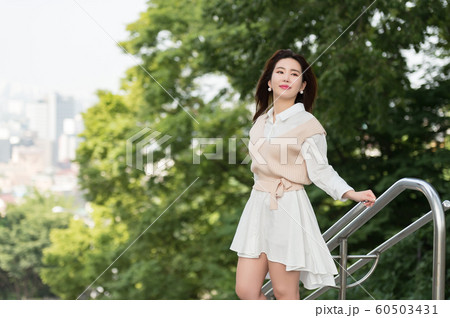 女性 女 女の子 60503431