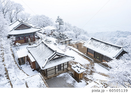 韓国の風景 節 山寺 60505139